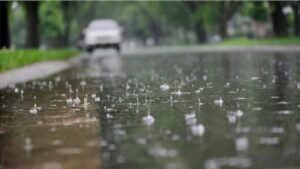 पश्चिम बंगाल में सक्रिय मानसून, कई जिलों में भारी बारिश का अनुमान