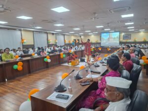 हर घर तिरंगा अभियान: सर्किट हाउस में लगी प्रदर्शनी, शहीदों के चित्रों पर पुष्पांजलि
