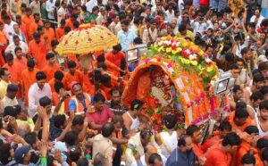 मप्र के उज्जैन में धूमधाम से निकली बाबा महाकाल की सावन की तीसरी सवारी