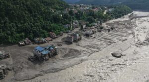 चीन के दबाव में किसी भी देश के बचाव दल को नेपाल आने की नहीं दी जा रही है इजाजत, विदेश मंत्रालय के सूत्र का दावा