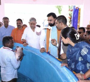 डेयरी एवं मत्स्य क्षेत्र के विकास से ग्रामीण अर्थव्यवस्था को मजबूती मिलेगी