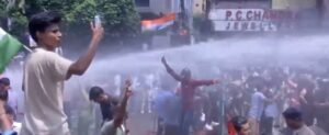 BPSC TRE-4 को लेकर पटना में बवाल, छात्रों पर वाटर कैनन और लाठीचार्ज; DSP समेत कई घायल