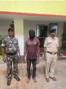 अवैध लॉटरी के खिलाफ पुलिस की कार्रवाई, 2700 टिकट के साथ कारोबारी गिरफ्तार