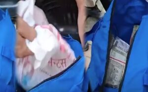 पटना में NIA की कार्रवाई के दौरान 20 लाख रुपये नकद बरामद, स्कूटी की डिक्की से मिली रकम; युवक हिरासत में