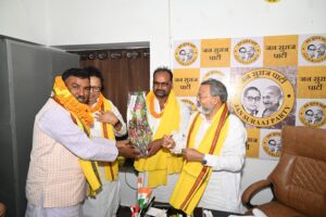 जन सुराज ने तिरहुत शिक्षक निर्वाचन क्षेत्र से श्यामनंदन यादव को बनाया उम्मीदवार, मनोज भारती ने की घोषणा