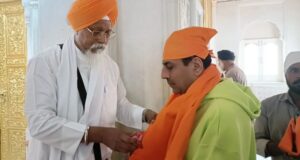 तख्त श्री हरमंदिर जी पटना साहिब पहुंचे शैलेश लोढ़ा, गुरु महाराज के दरबार में टेका मत्था
