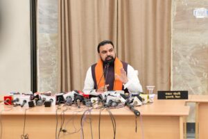 बिहार SIR पर विपक्ष के आरोपों पर CM सम्राट चौधरी का पलटवार, बोले- प्रक्रिया पारदर्शी, पात्र मतदाता का नाम नहीं कटा