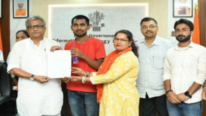 बेल्ट्रॉन अभ्यर्थियों का 21 दिनों से चल रहा धरना खत्म, IT मंत्री से वार्ता के बाद आंदोलन स्थगित