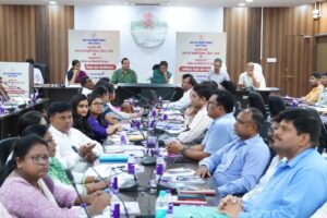 कला एवं संस्कृति मंत्री ने जिलों के सांस्कृतिक पदाधिकारियों एवं संग्रहालय अध्यक्षों के साथ की समीक्षा बैठक