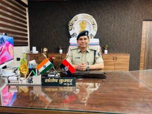 जिले में अपराध नियंत्रण और अवैध गतिविधियों पर अंकुश लगाने के लिए किशनगंज पुलिस का विशेष अभियान लगातार जारी है