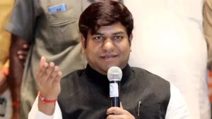 आरक्षण की राजनीति छोड़ बेरोजगारी और पलायन पर ध्यान दे NDA सरकार: मुकेश सहनी