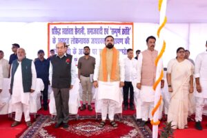 JP की पुण्यतिथि पर मुख्यमंत्री सम्राट चौधरी ने दी श्रद्धांजलि, राज्यपाल समेत कई नेता रहे मौजू