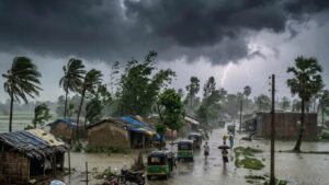 Bihar Weather : आज चक्रवात का असर, आंधी-बारिश और वज्रपात का अलर्ट जारी
