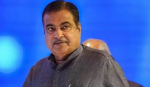 नितिन गडकरी पटना पहुंचे, मुख्यमंत्री आवास पर होगी हाईलेवल बैठक