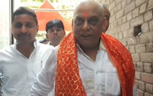 नीरज कुमार नामांकन के लिए निकले तो दहाड़े, अनंत सिंह के नाम पर बोले- आसान कर देंगे