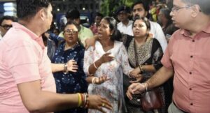 चोरबगान हादसा : 19 मृतकों की पोस्टमार्टम रिपोर्ट आई सामने, दम घुटने और पसलियां टूटने से हुई ज्यादातर मौतें