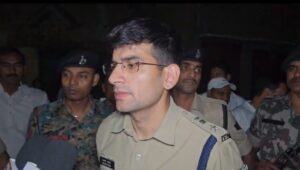 सीवान जिले के आलमापुर पटाखा विस्फोट में करीब 7 की मौत, 5 की पुलिस अधीक्षक ने की पुष्टि